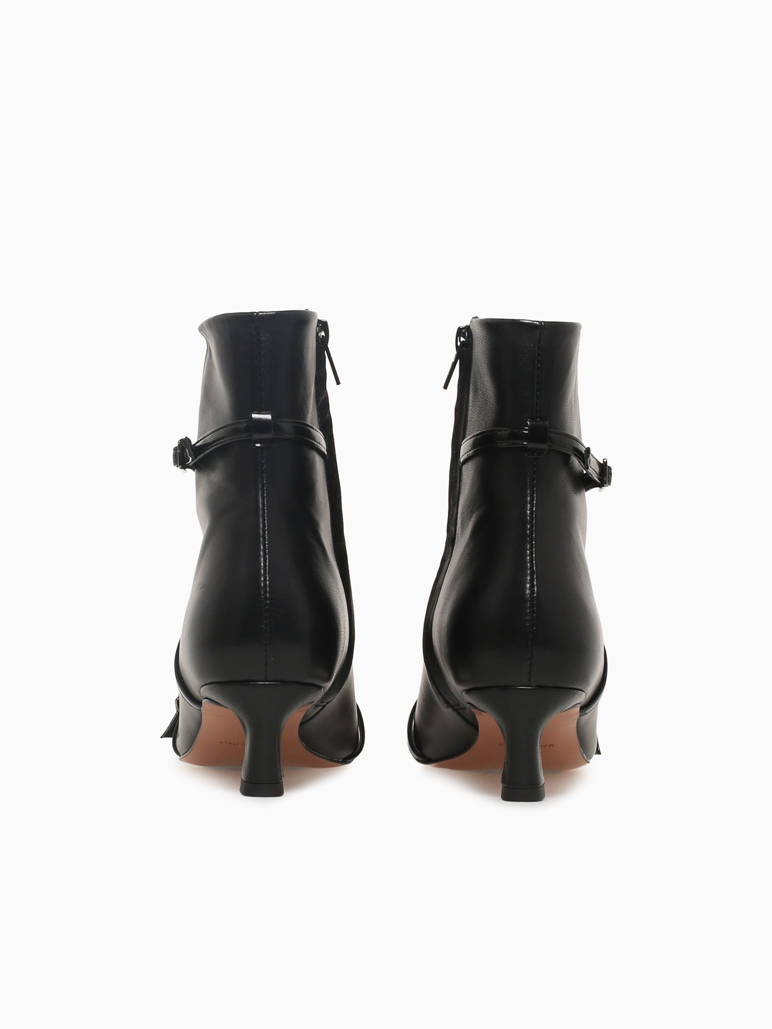 596 Nero Leather Black / 36 / M