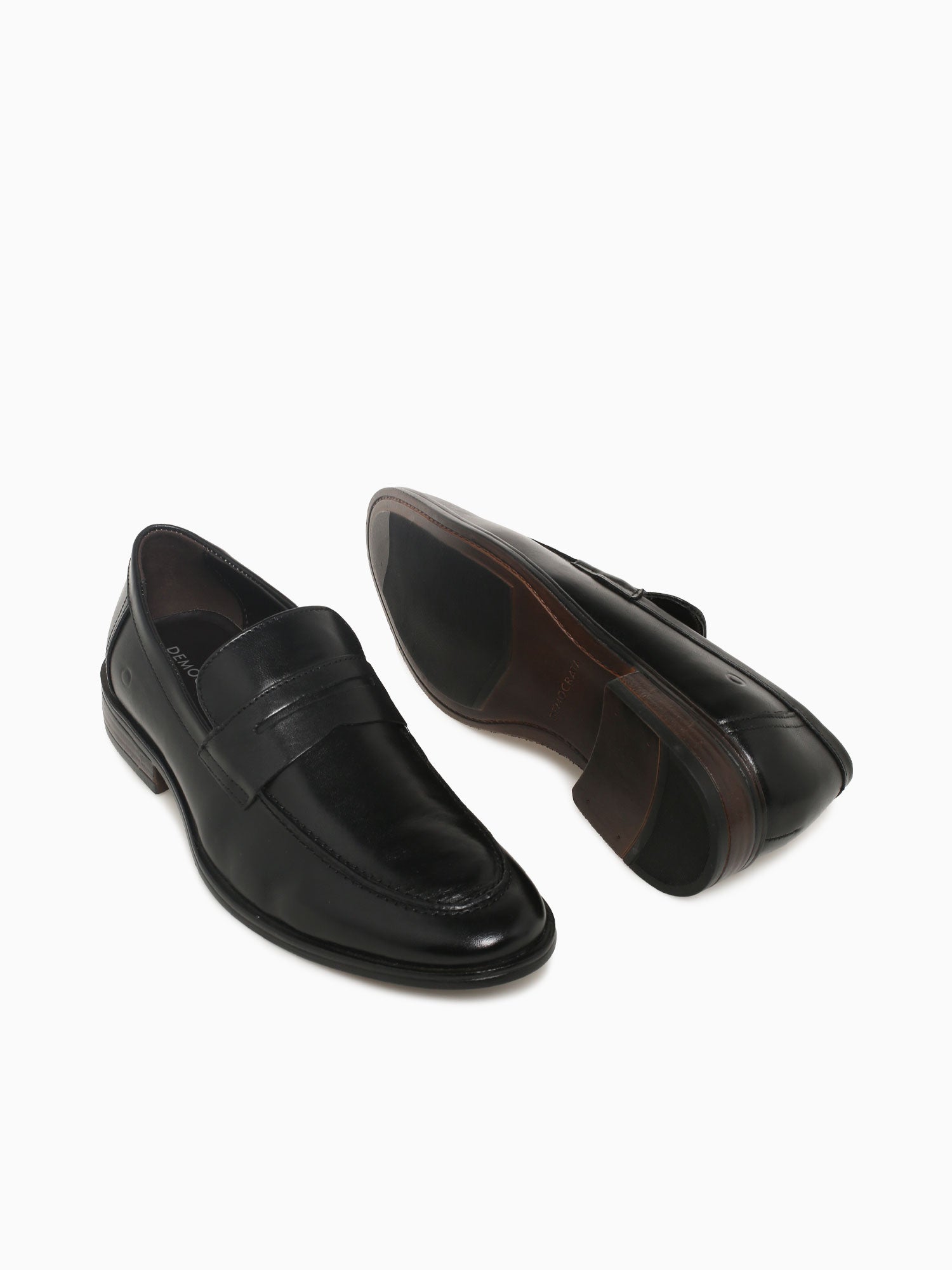 622102001 Black Leather Black / 7 / M