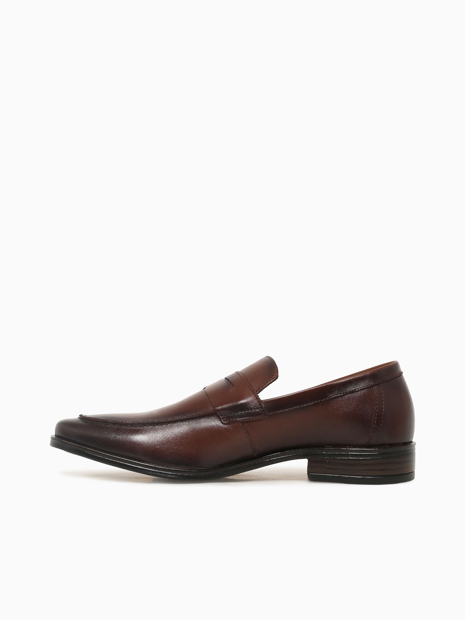 622102002 Tan Leather Tan / 7 / M