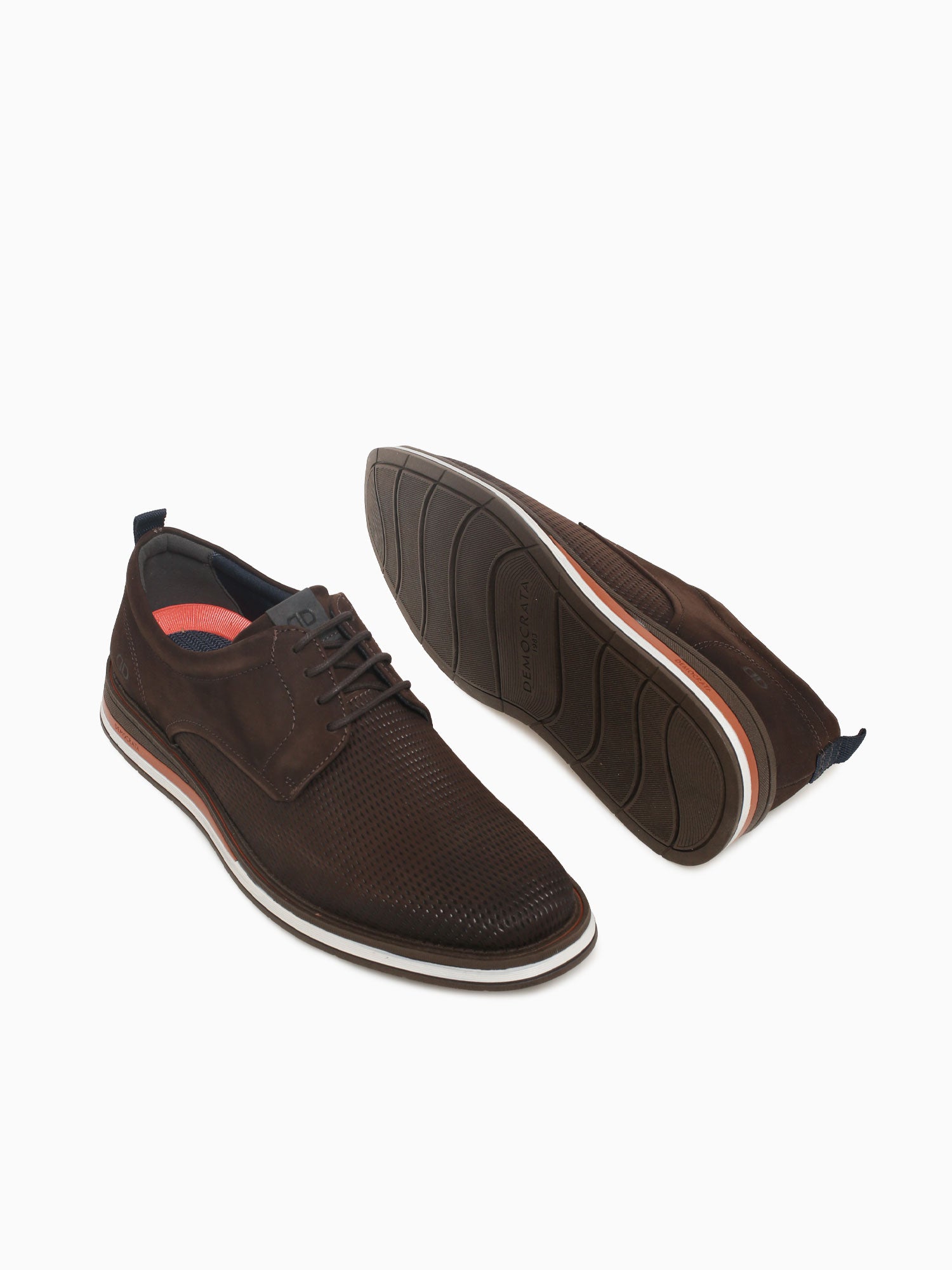 272101003 Café Nobuck Brown / 7 / M
