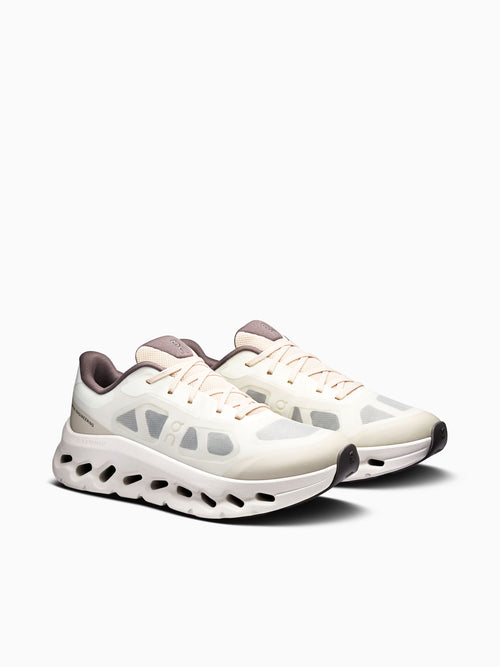 Cloudtilt Remix Silver Ivory mesh Silver / 5 / M