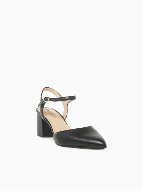 Amaryllis Black Black / 5 / M