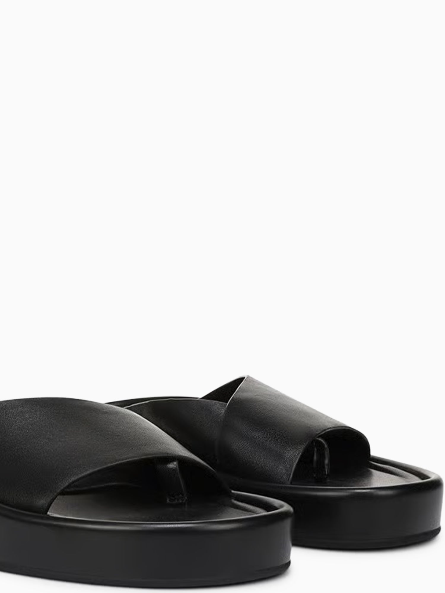 Sofly Black Leather Black / 5 / M