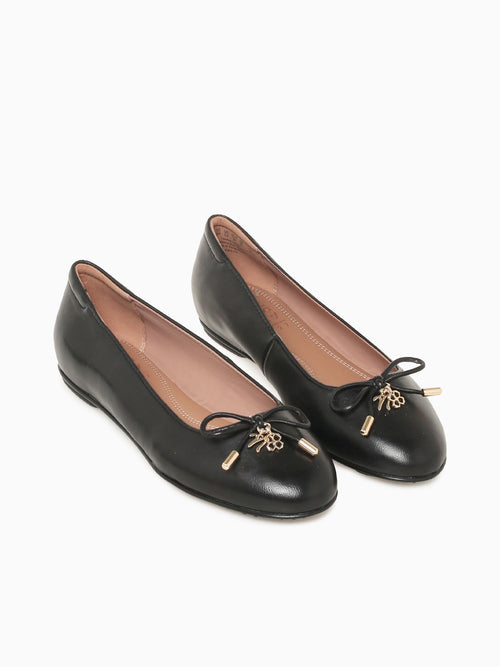 Ashlyn Black Leather Black / 5 / M