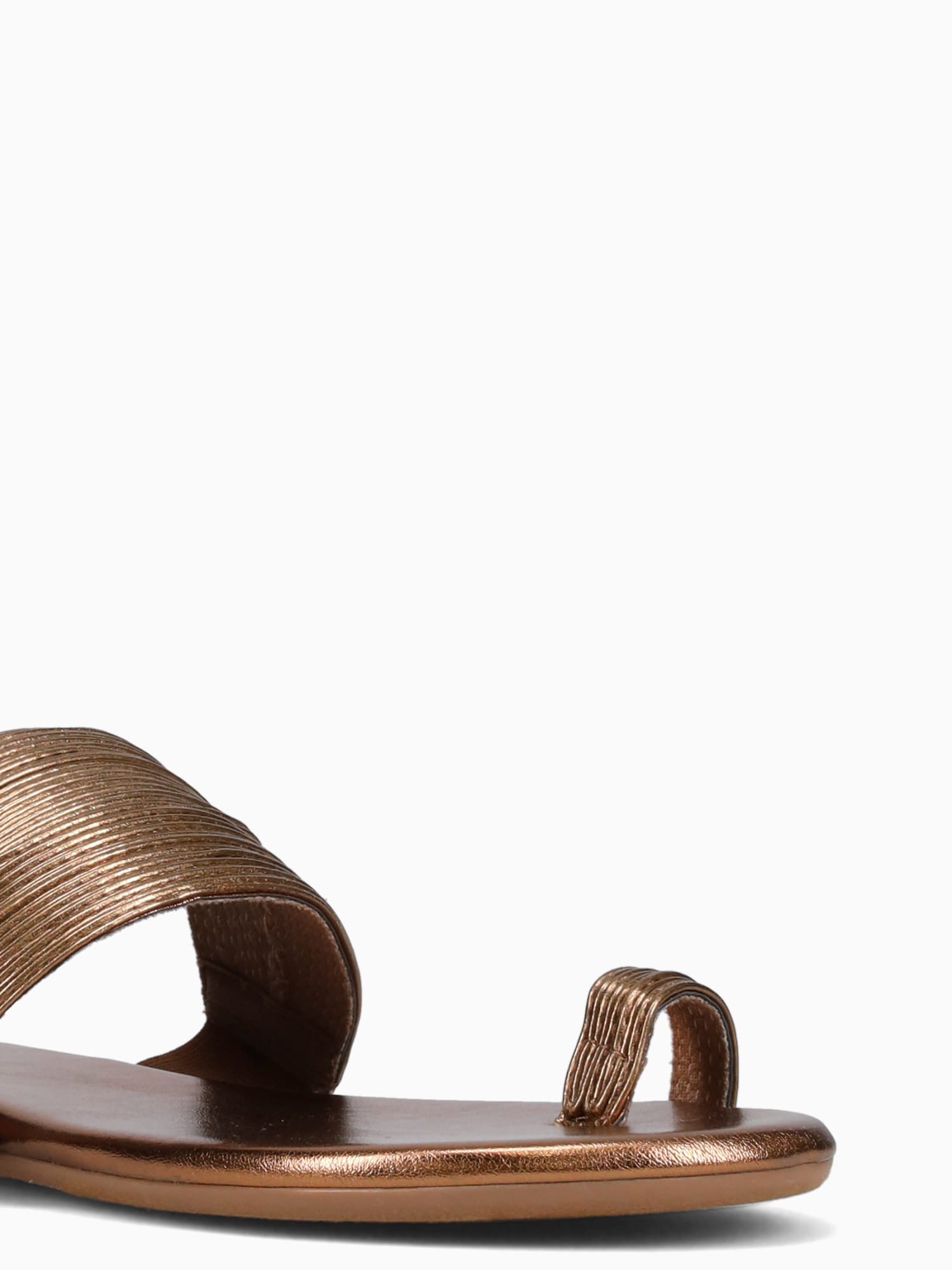 Leonori Bronze Metallic Bronze / 5 / M