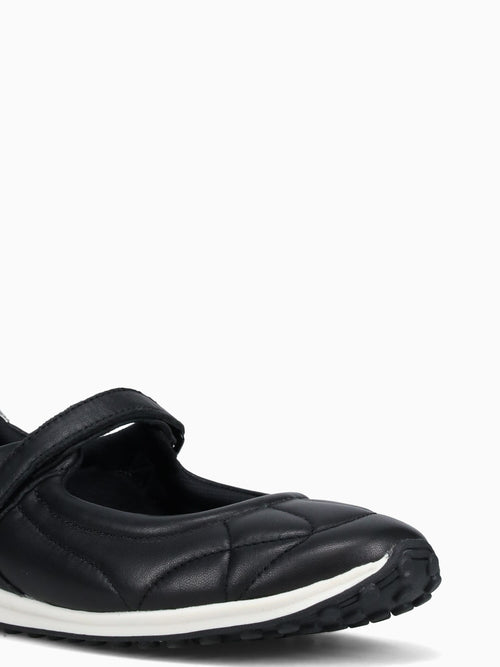 Cadey Black Leather Black / 5 / M