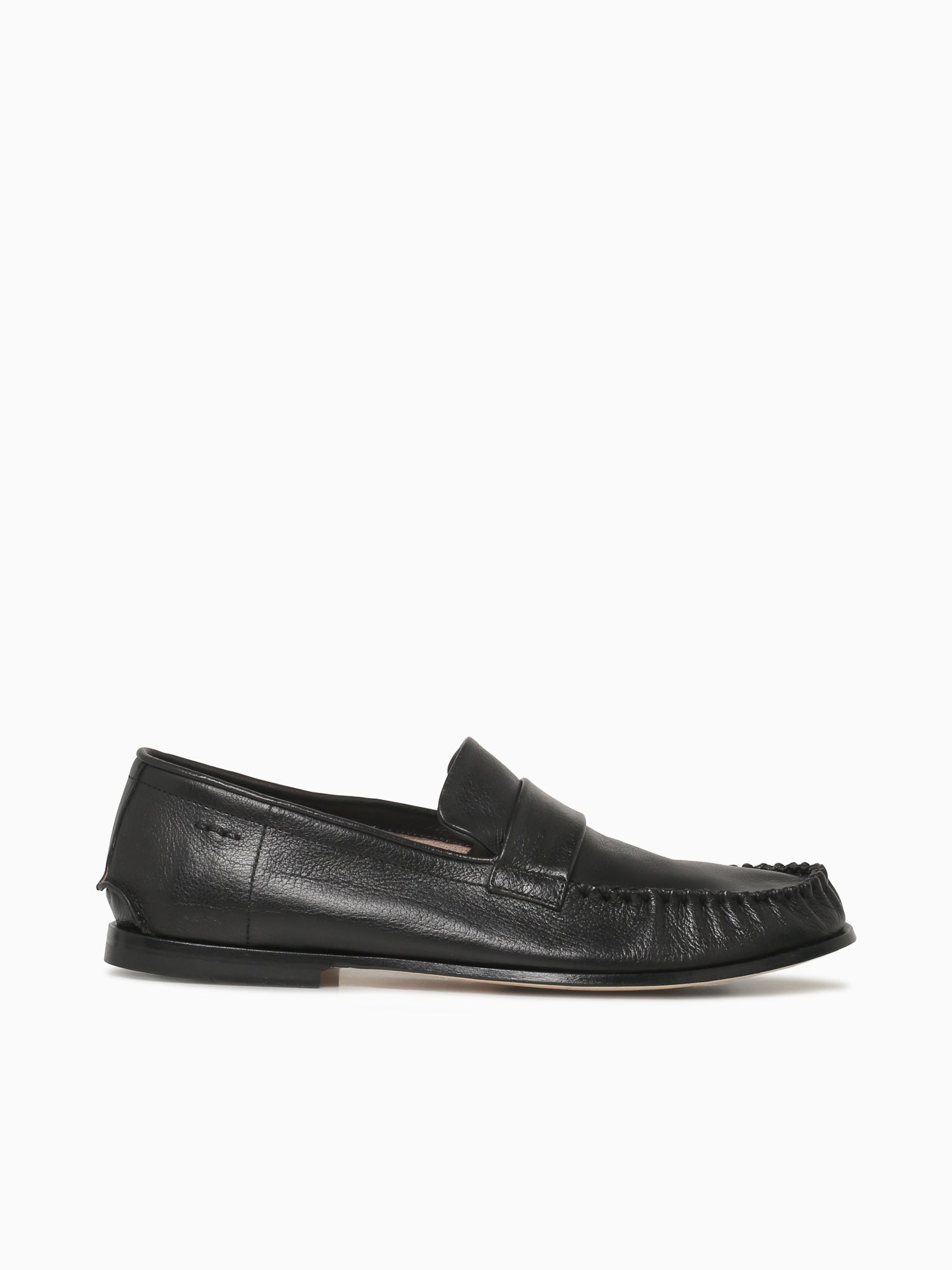 69005 Nero Supreme Leather Black / 40 / M
