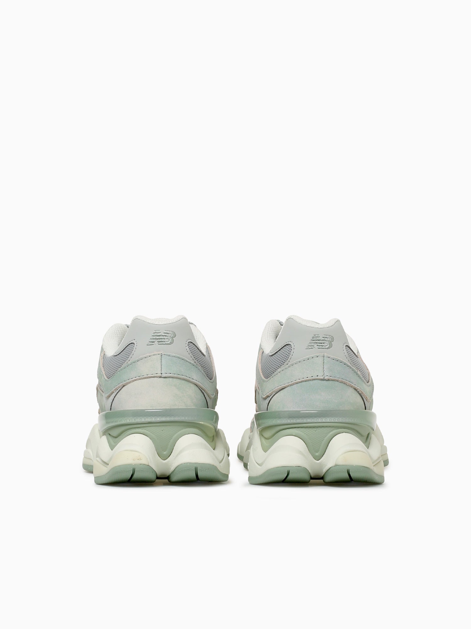9060 Mosai Green suede Light Green / 4 / M