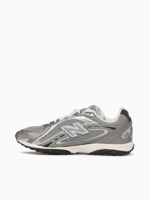 204l Silver Metallic Leather Silver / 4 / M