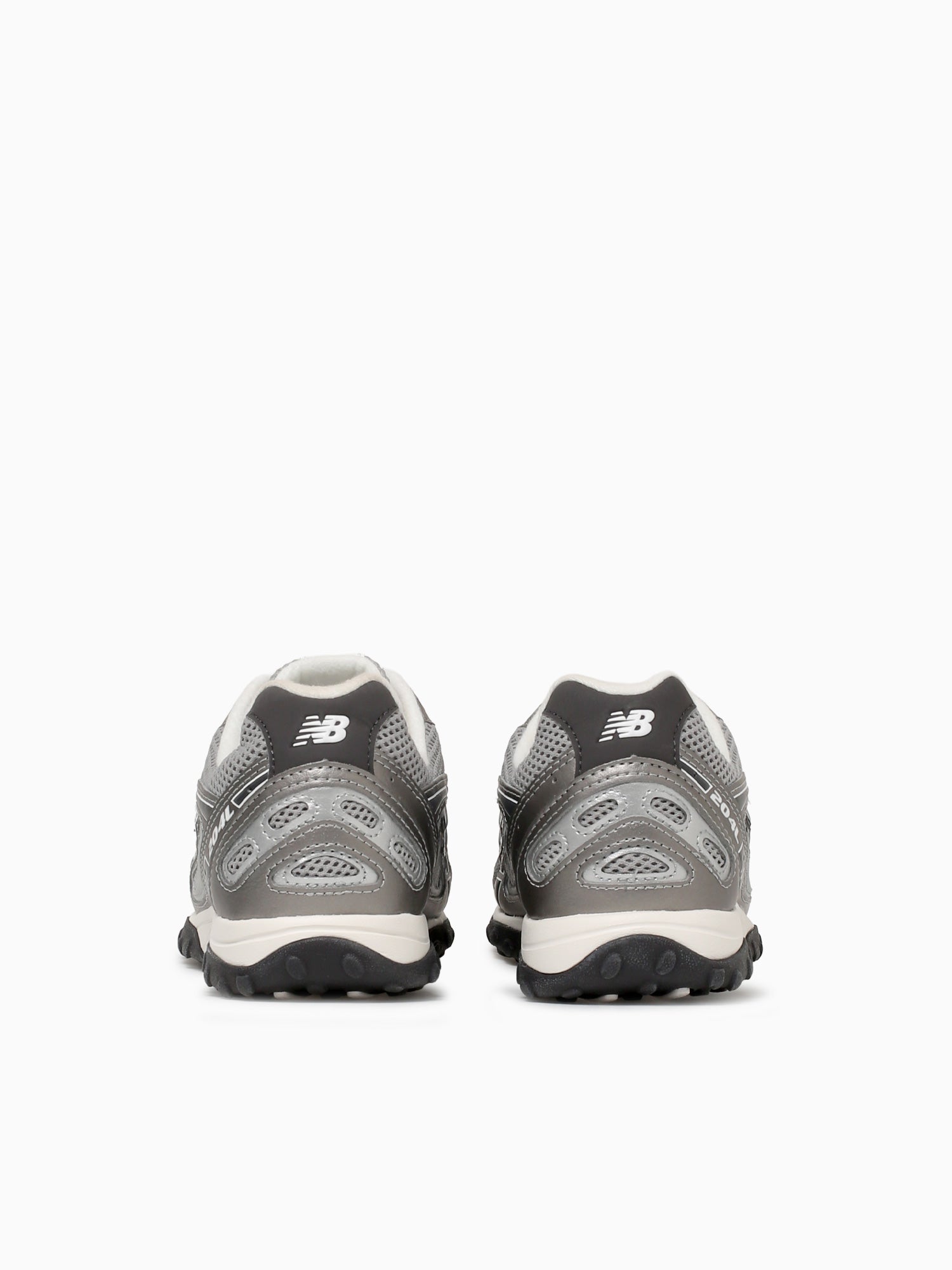 204l Silver Metallic Leather Silver / 4 / M