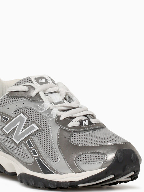 204l Silver Metallic Leather Silver / 4 / M