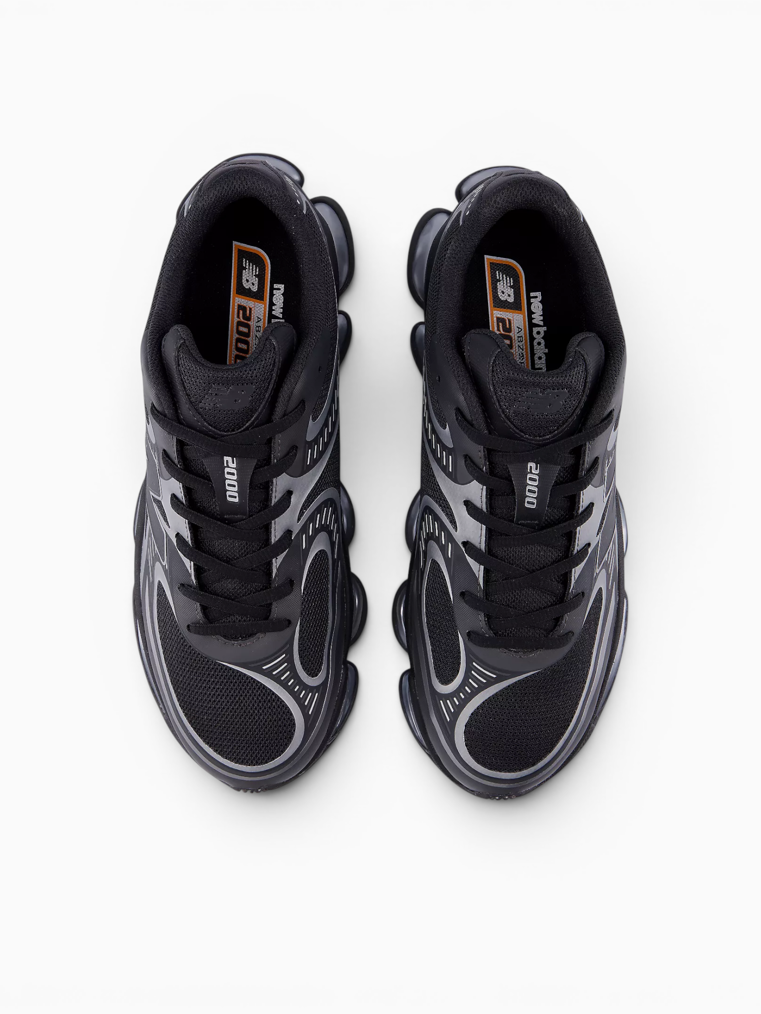 2000 Black Mesh Black / 8 / M