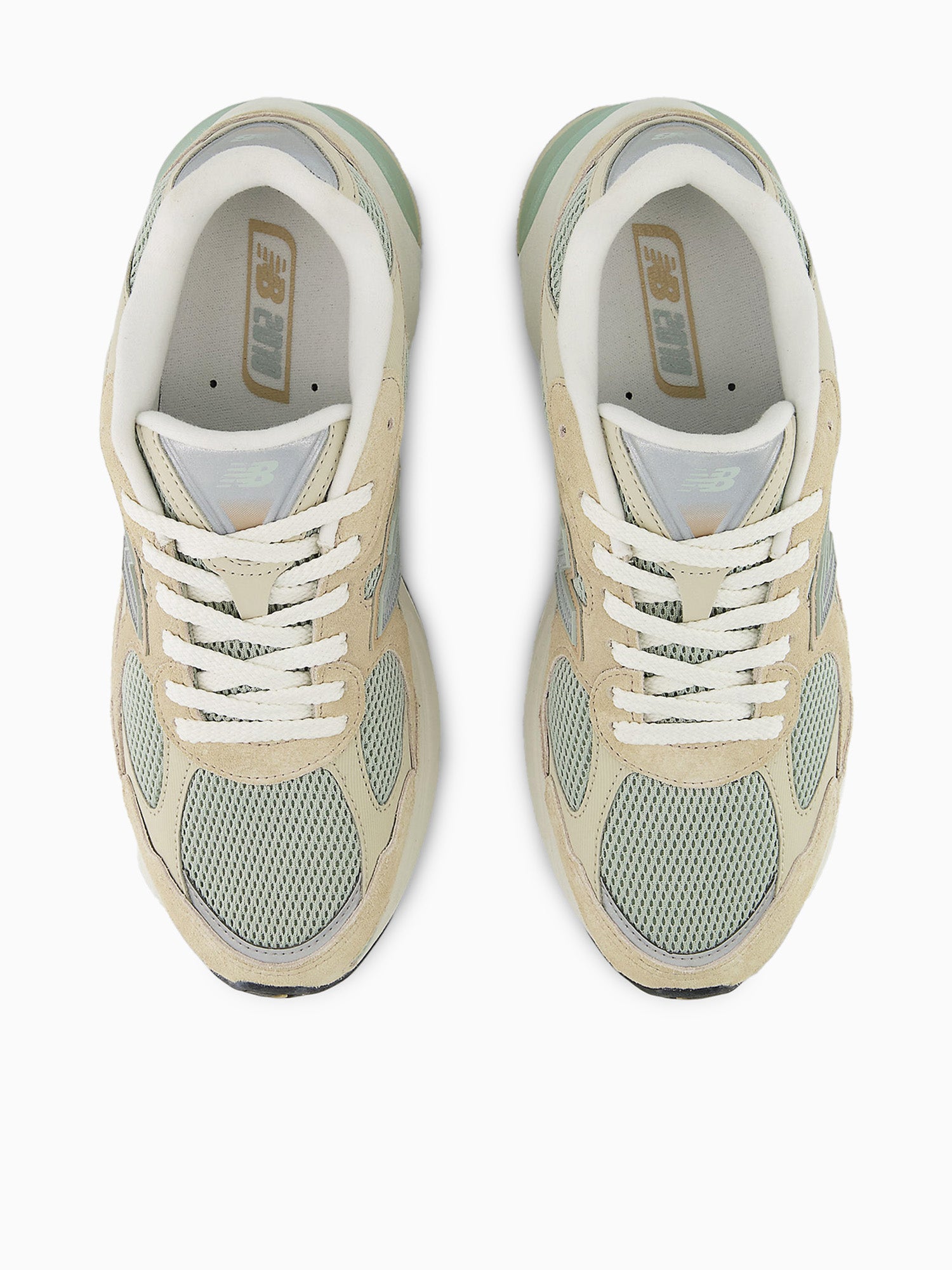 2010 Mindful Beige Suede Mesh Beige / 8 / M