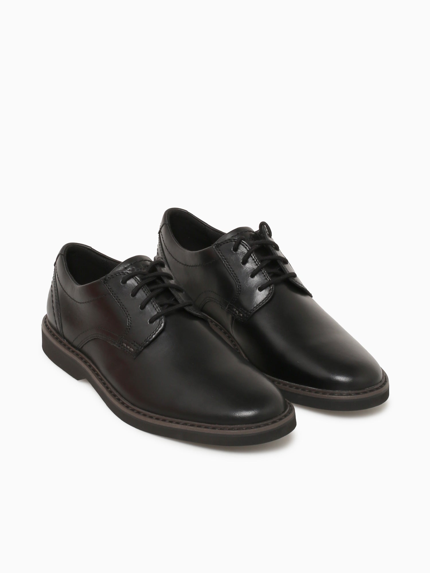Radcliff Low Black Leather Black / 7 / M