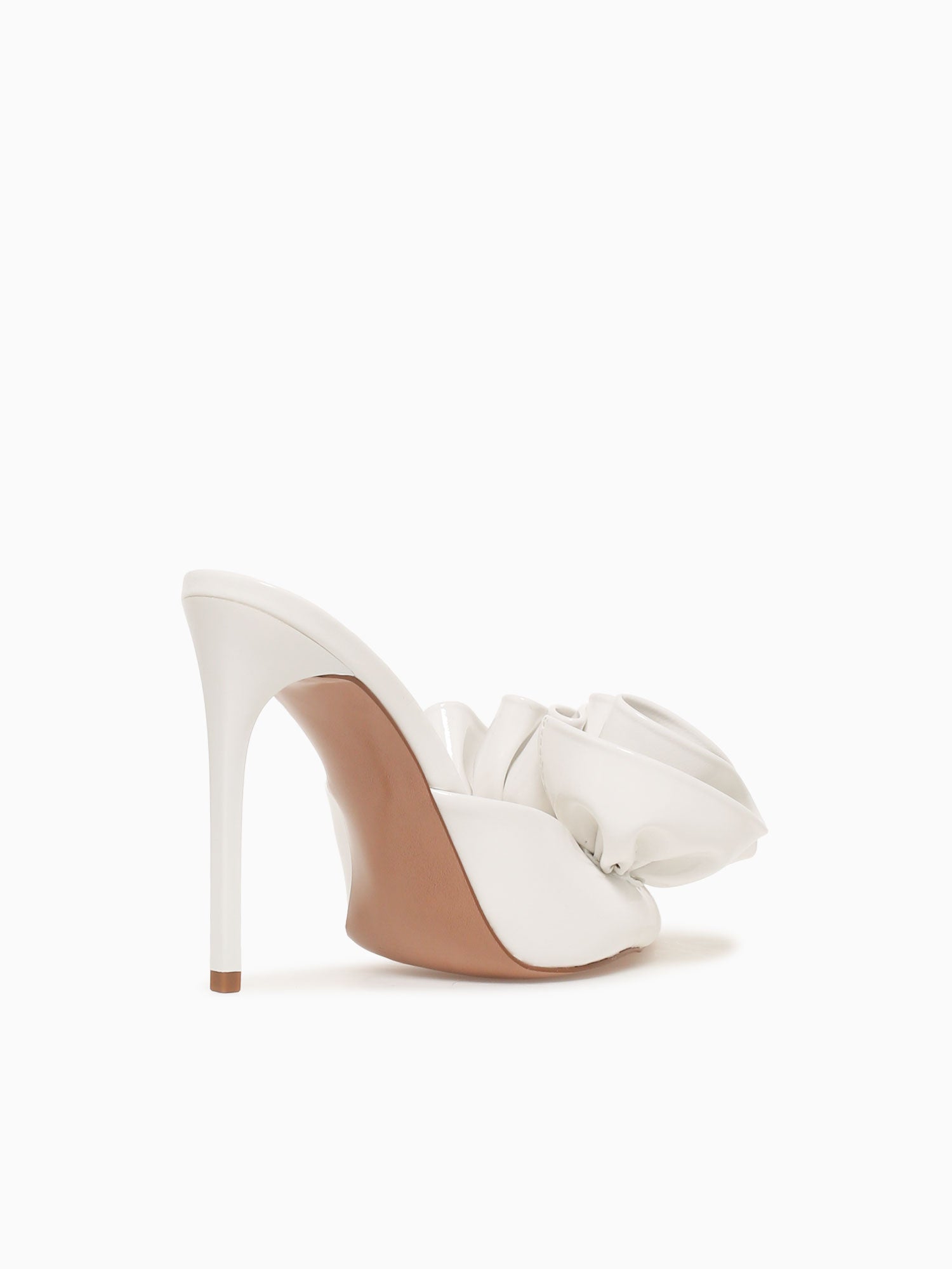 Affinity White White / 6 / M
