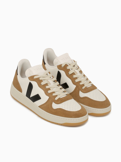 V10 Cognac Black Leather Cognac / 41 / M