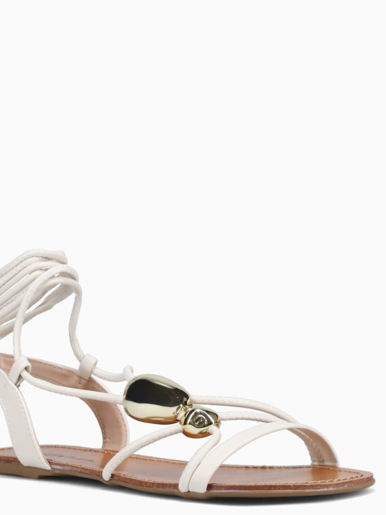 Betsies Off White New Essence Off White / 5 / M