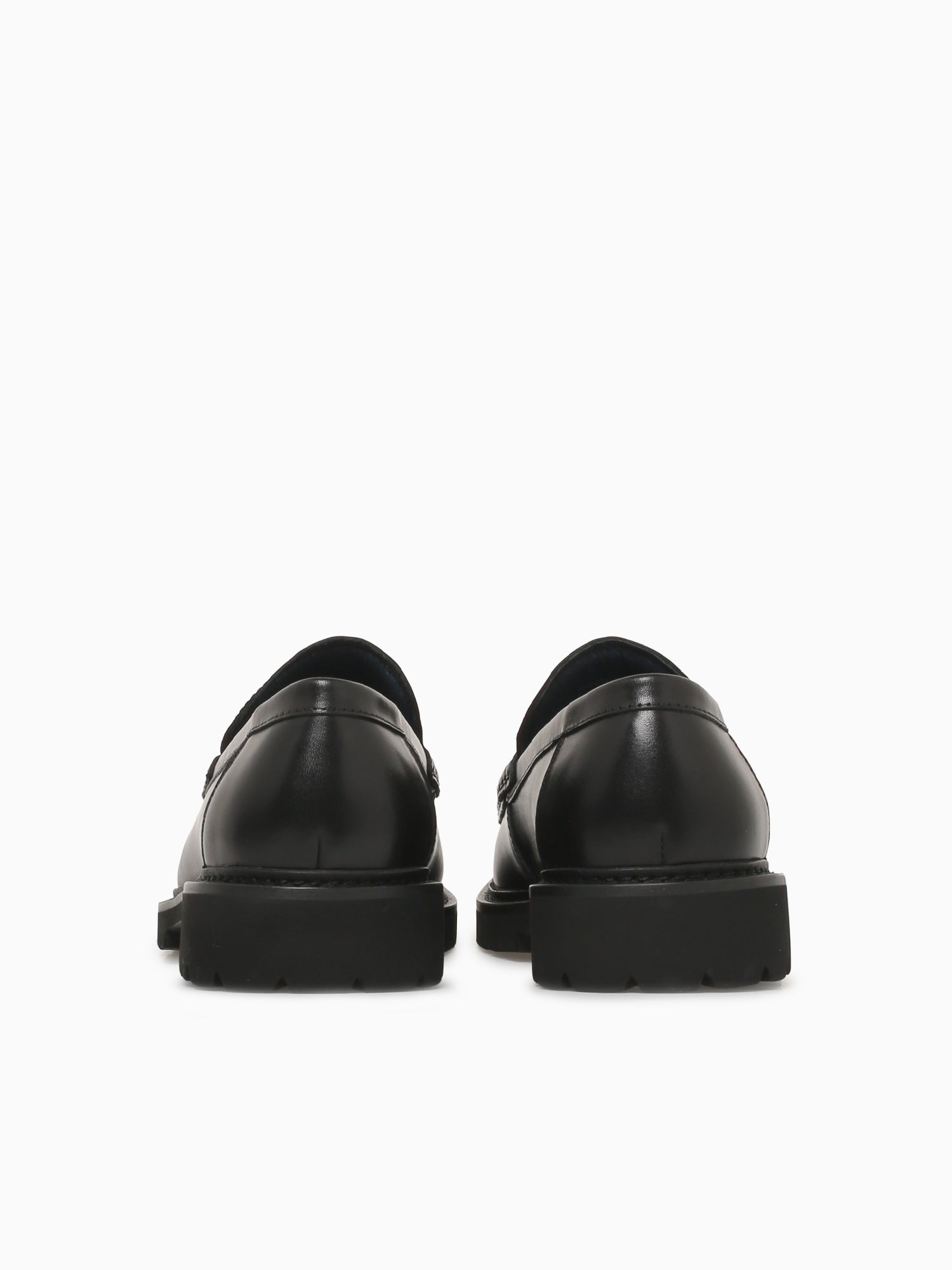 Theodore Black Brushed Claf Leather Black / 7 / M
