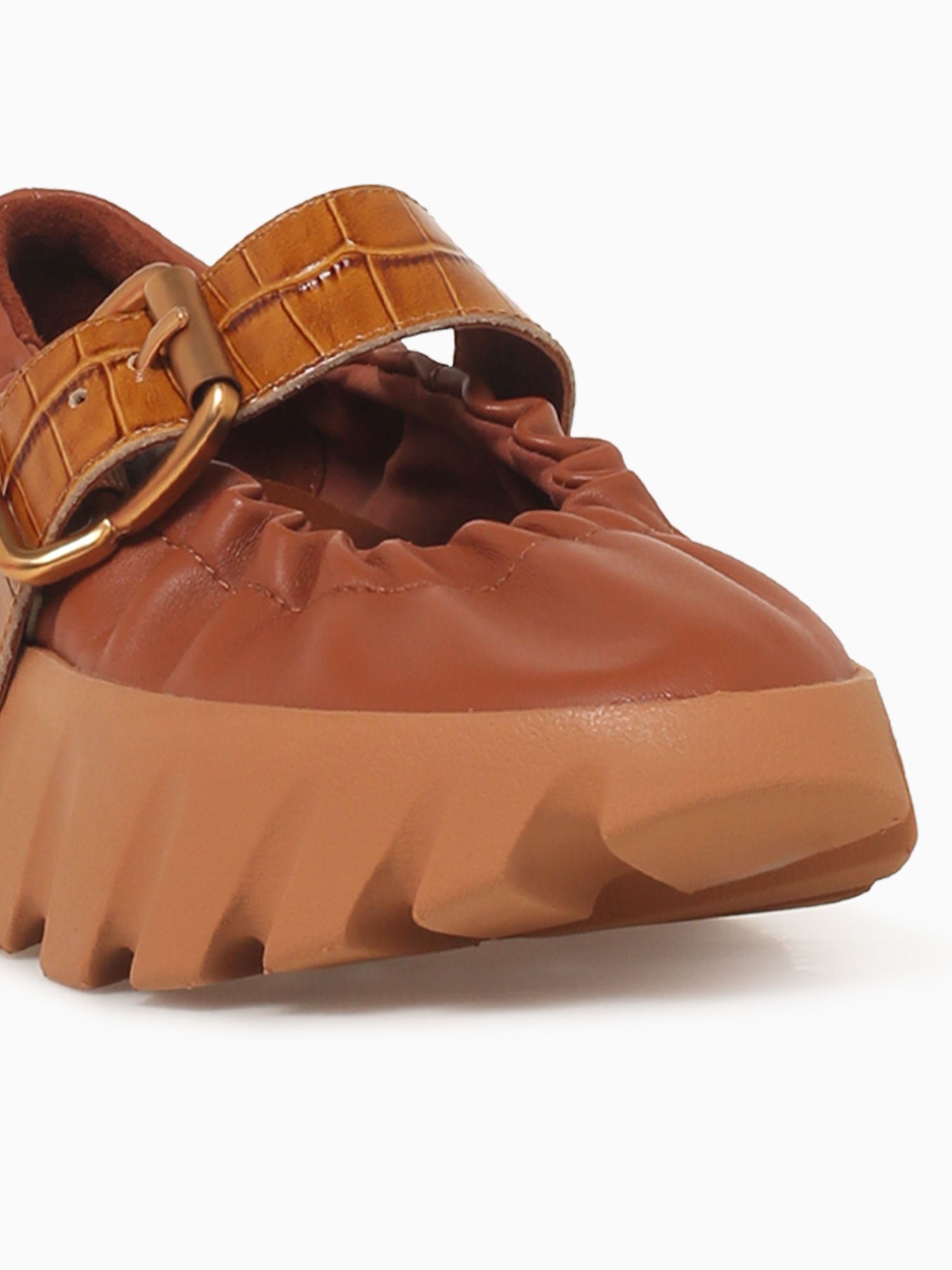 Tura Cove Brown Leather Brown / 36 / M