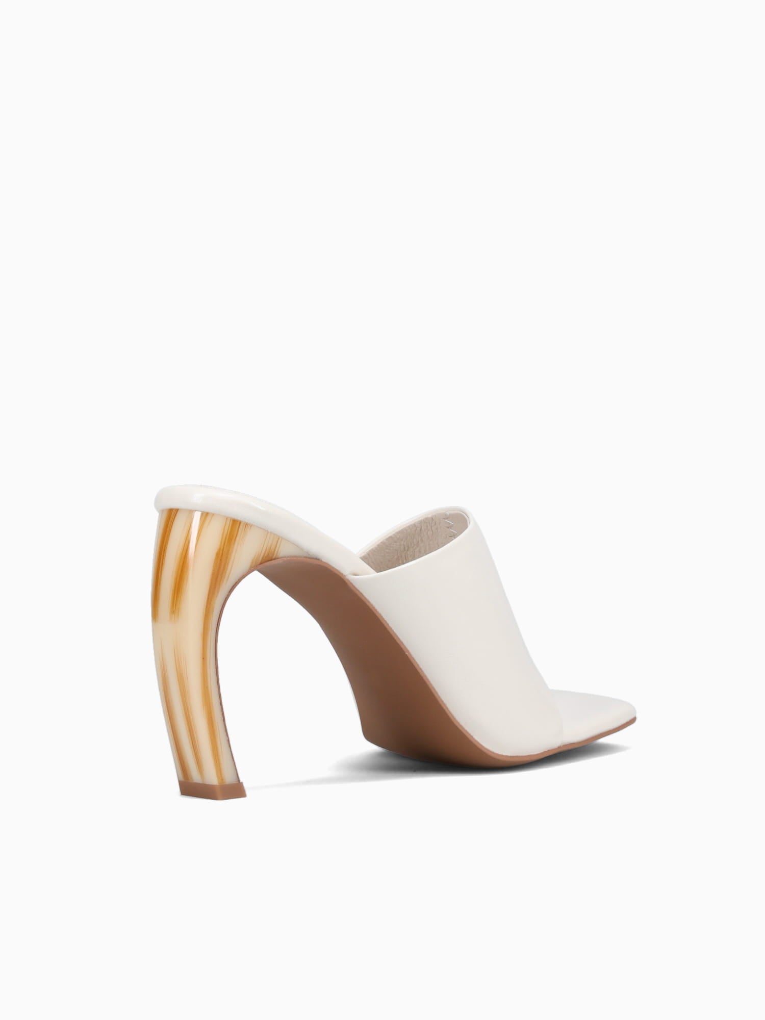 Allocate Ivory Kid Leather Off White / 5 / M