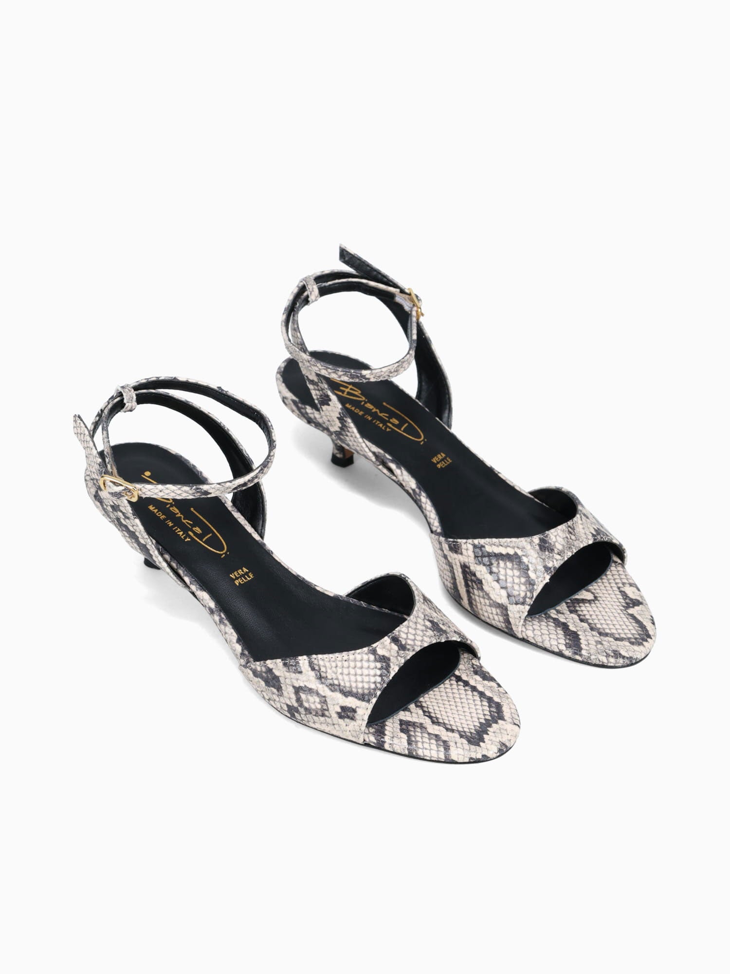 1741 Cuoio Roccia Black White / 36 / M