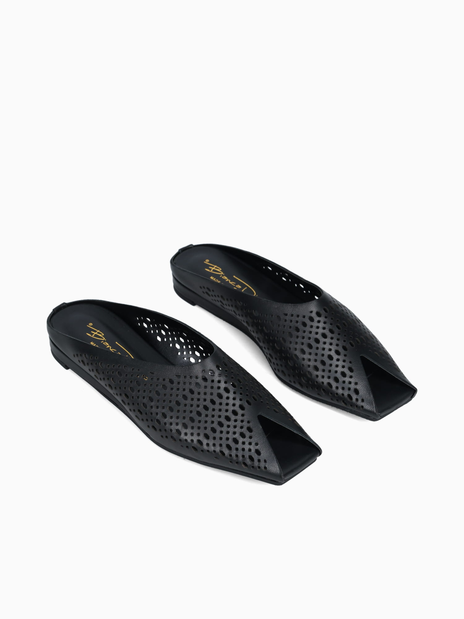 317 Black Nappa Black / 36 / M