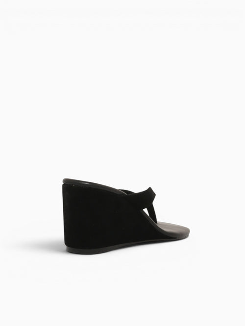 Ecrin Black Suede Black / 36 / M