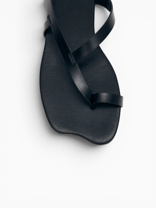 Dawn Black Leather Black / 36 / M
