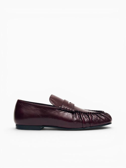 Aven Burgundy Leather Wine / 36 / M