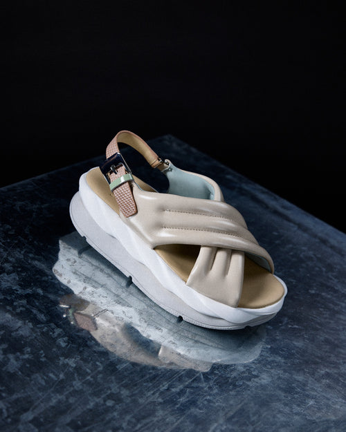 Mellow Mana Cream Metallic Leather