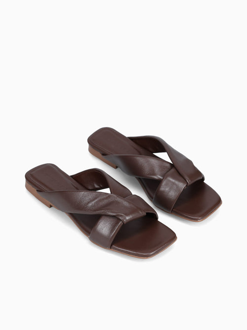 Camille Brown New Veneto Leather Brown / 5 / M