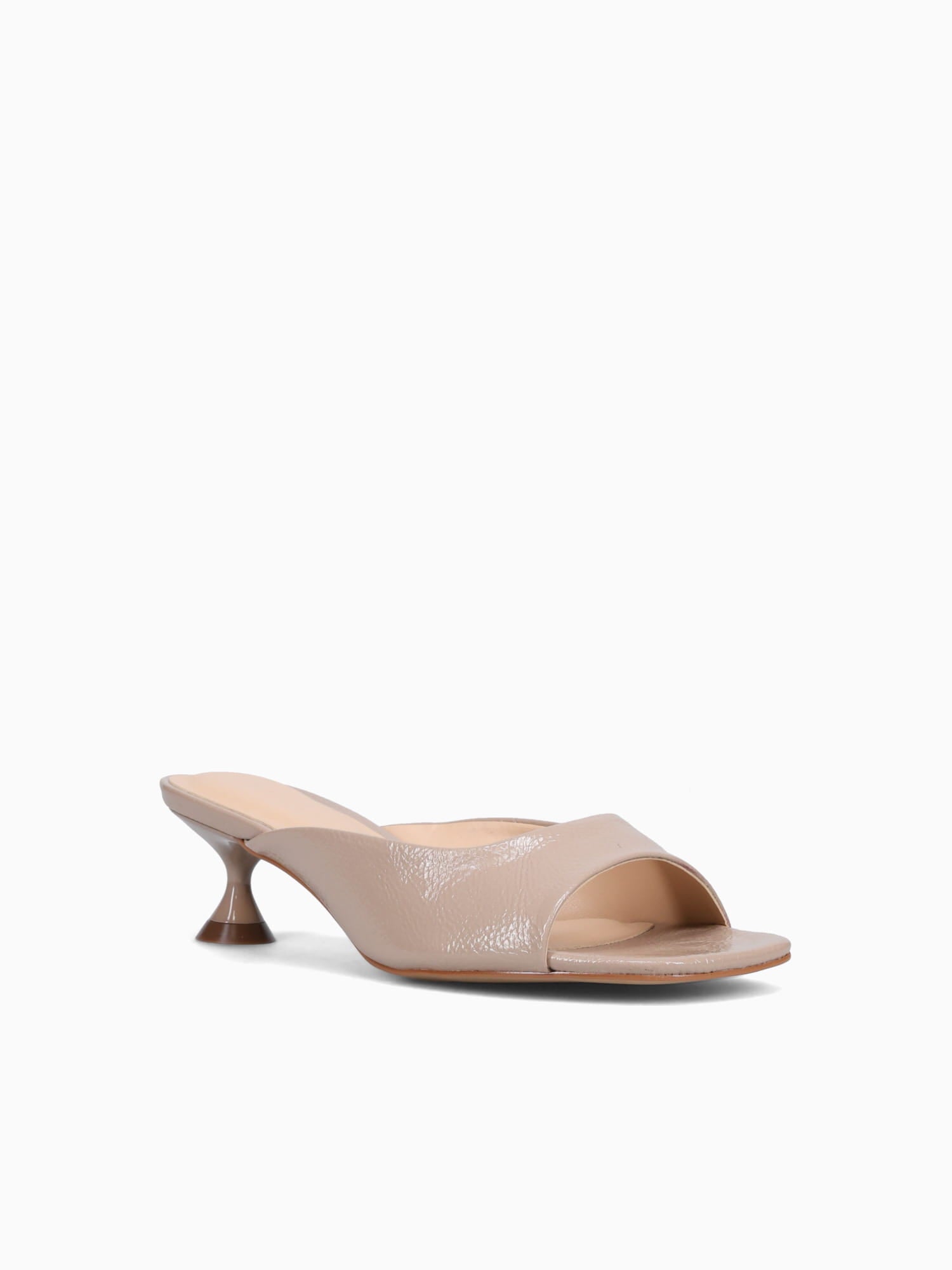 Colette Taupe Glossy Patent Taupe / 5 / M