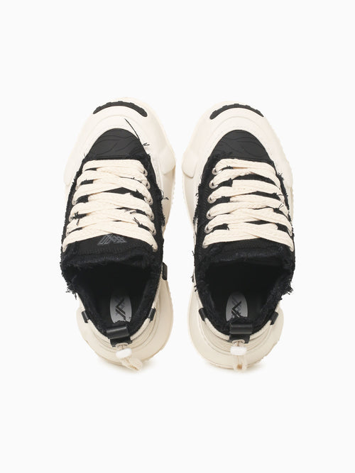 Elevate Black Canvas Black / 8 / M