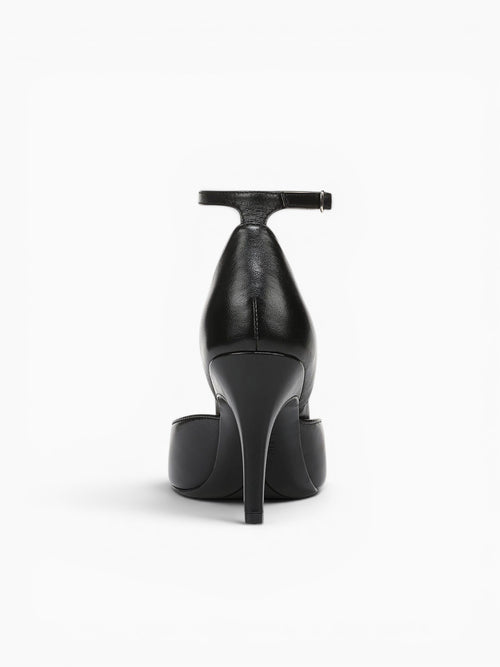 Asha Black Leather Black / 5 / M