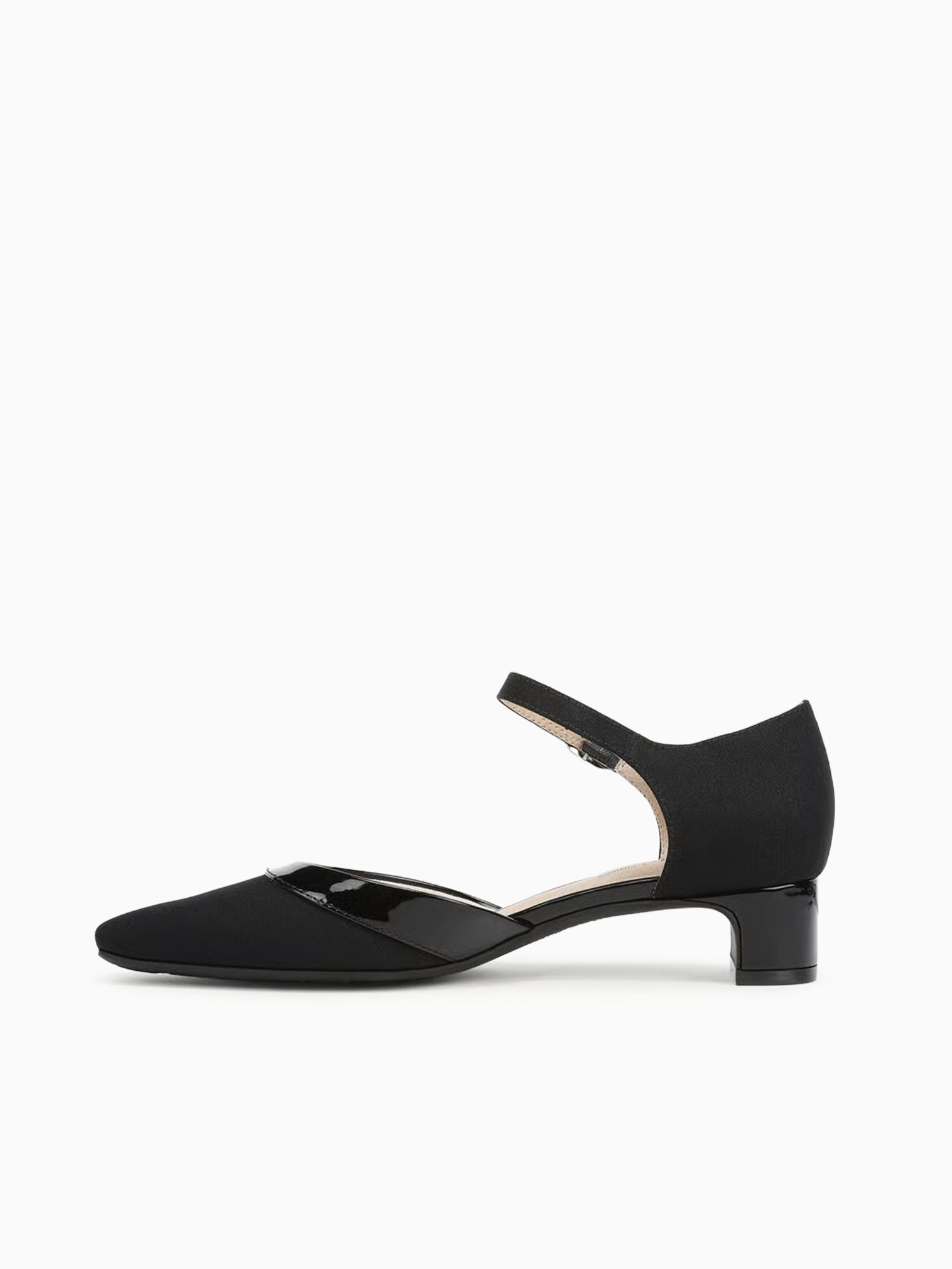 Leighton Black Fabric Patent Black / 5 / M