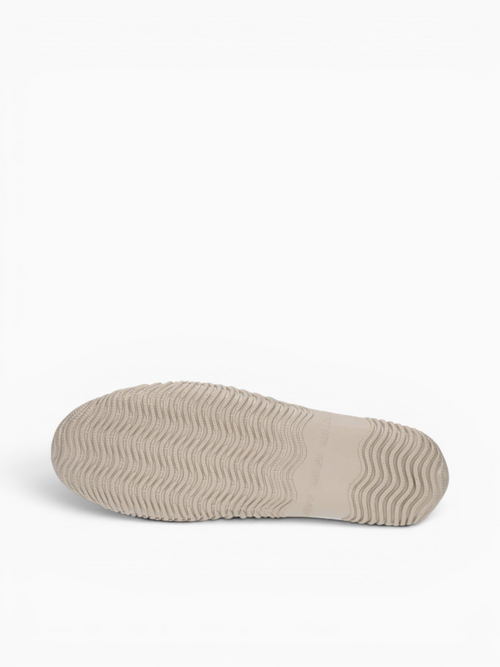 Iconic Ivory Leather Off White / 8 / M