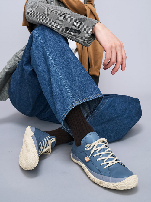 Iconic Grey Blue Leather Blue / 8 / M