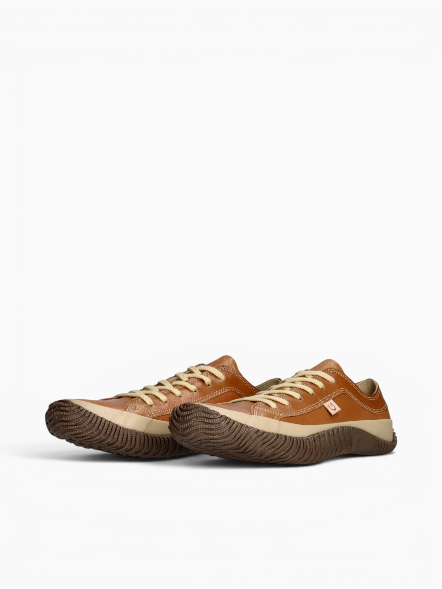 Iconic Light Brown Leather Brown / 8 / M