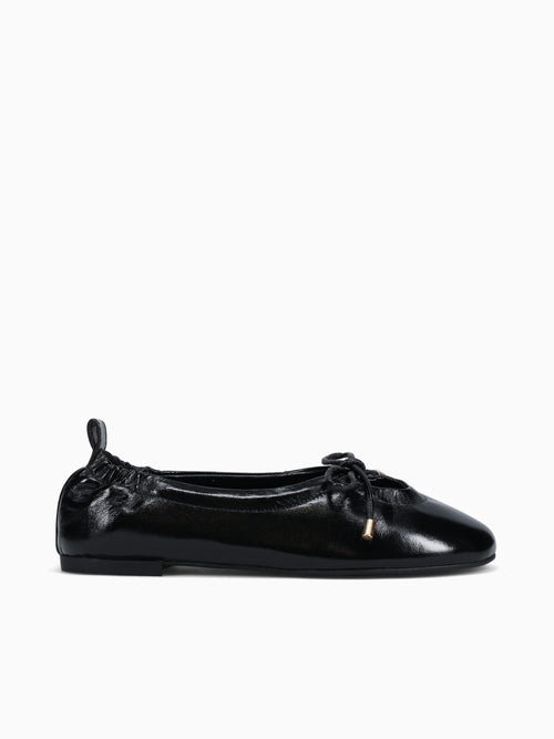 Audrey Black Leather Black / 5 / M