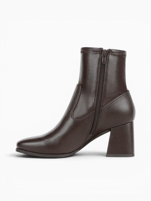 Henny Dark Chocolate Smooth Dark Brown / 5 / M