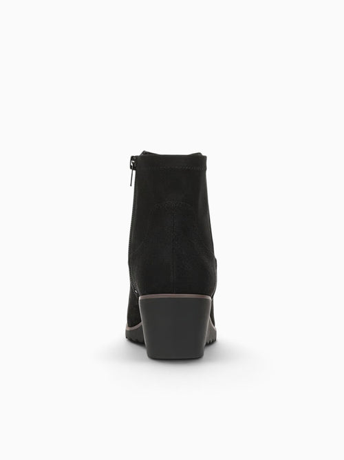 Zionne Black Suede Black / 5 / M