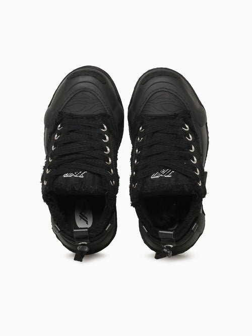 Elevate Triple Black Black / 7 / M