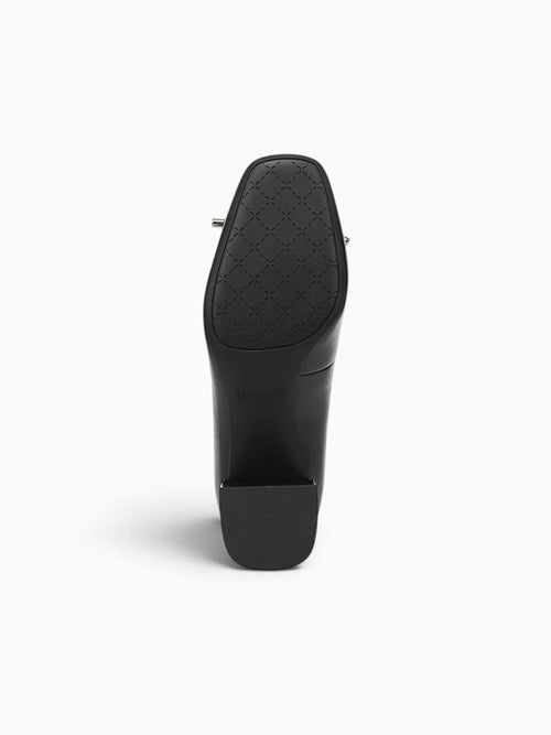 Cora Black Smooth Black / 5 / M