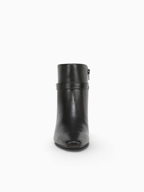 Fawn Black Smooth Black / 5 / M