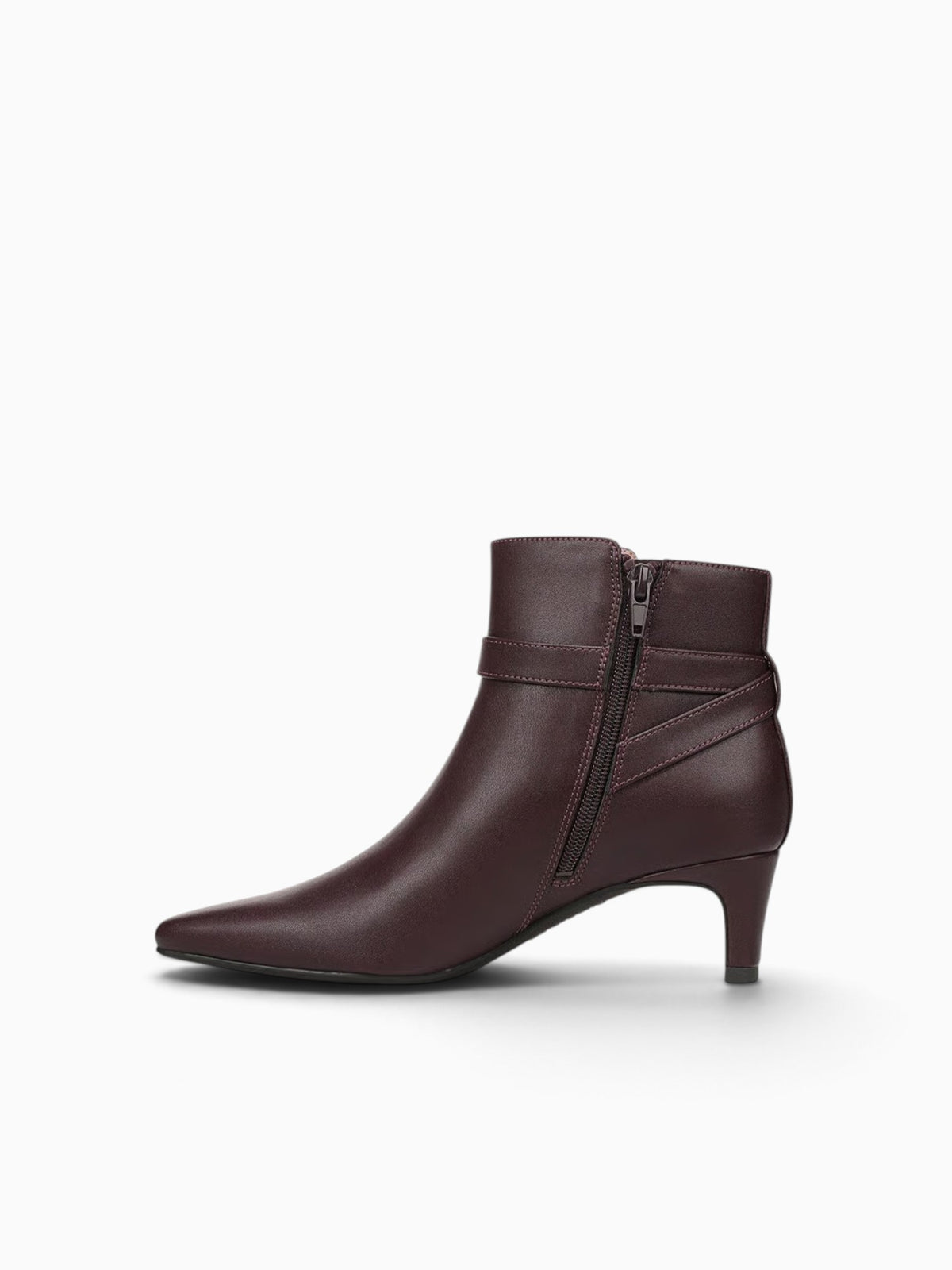 Fawn Mulberry Burgundy Smooth Wine / 5 / M