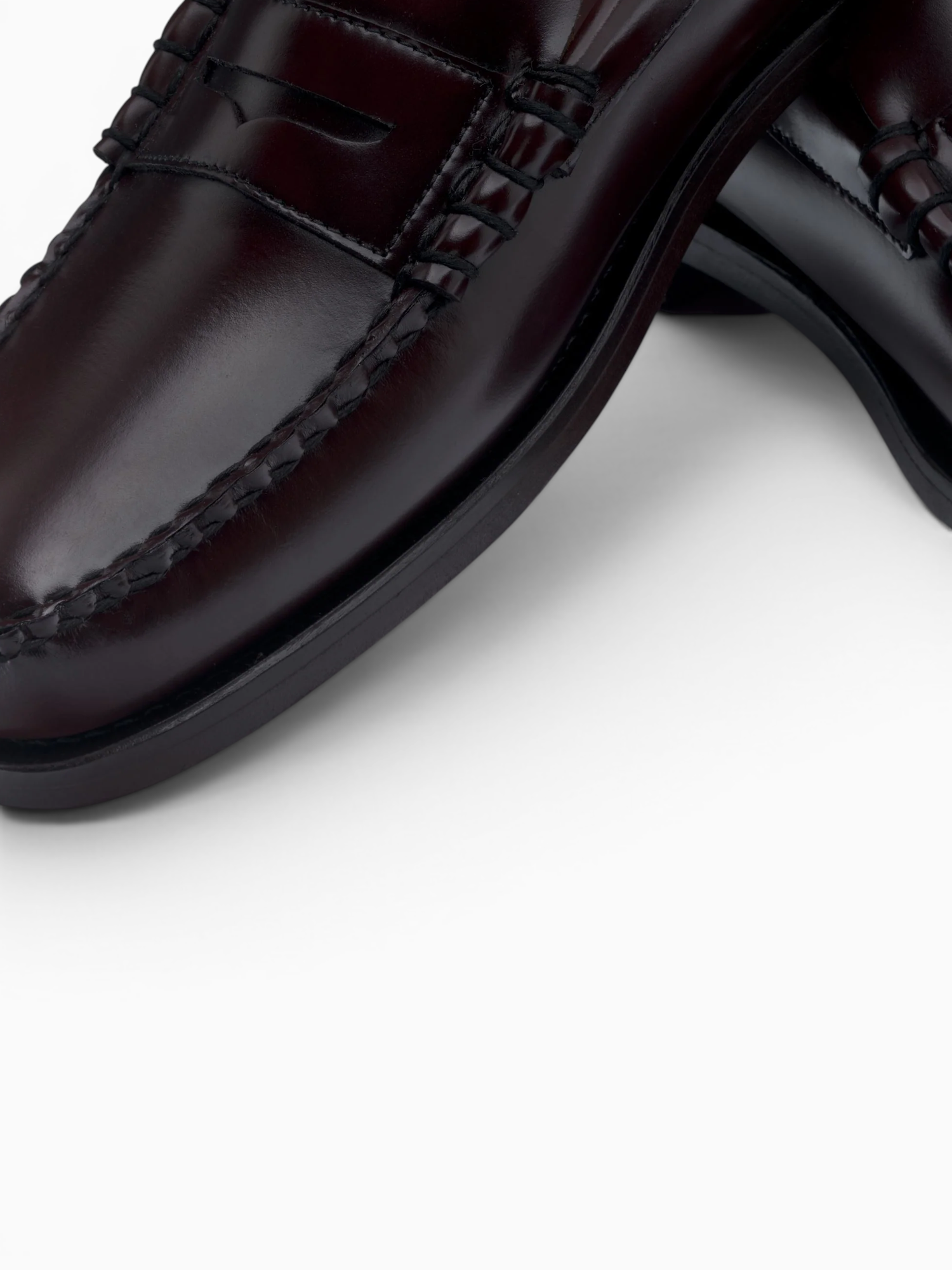 Classic Dan Brown Burgundy Leather Brown / 7 / M