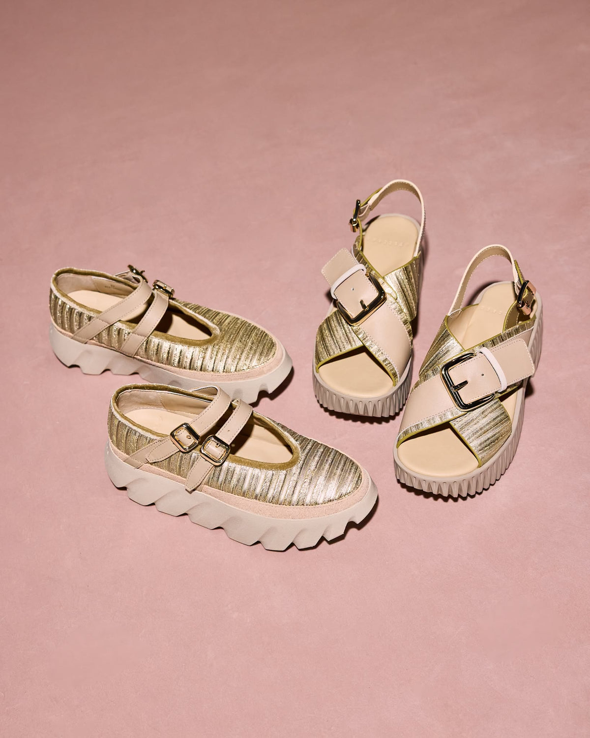 Plia Juno Luxor Textured Leather