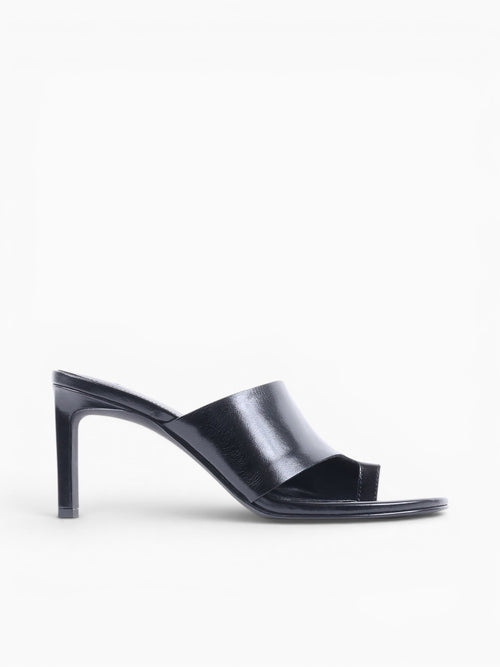 Valentine Black Black / 6 / M