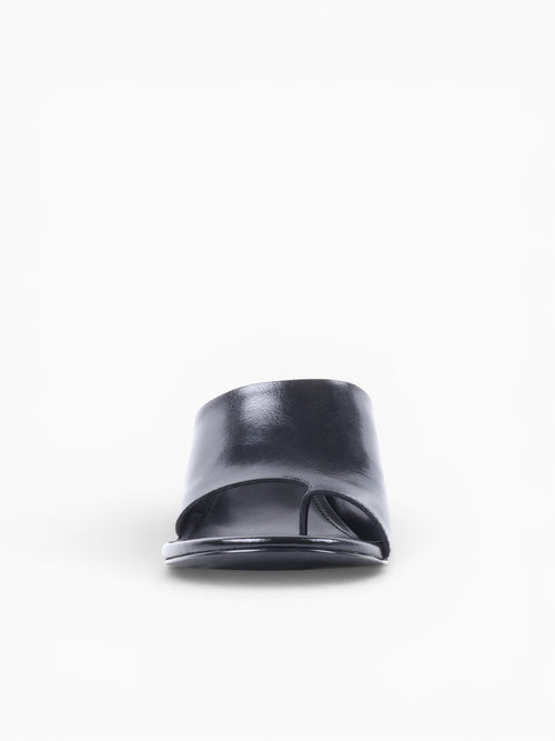 Valentine Black Black / 6 / M