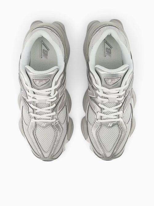 9060 Silver Metallic Leather Mesh Silver / 4 / M